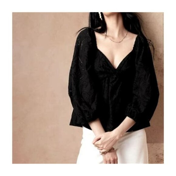 Banana Republic Puffy Sleeve Black Top Small Deep V Neck Flirty Cotton Like New - Picture 13 of 13